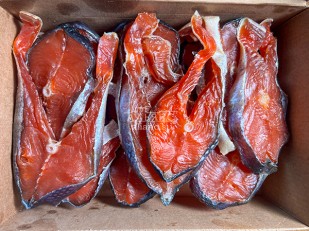 Ведро Ржаные гренки с грибами и сметаной: Стейк дикого лосося 