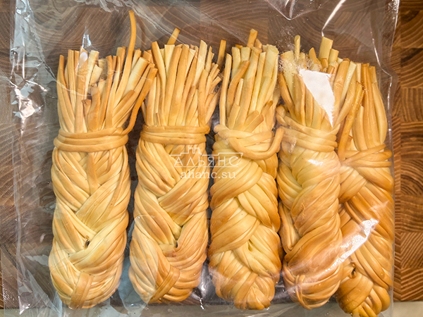 Сырный продукт ФЕРМЕРСКИЙ коса копченая в Рязани