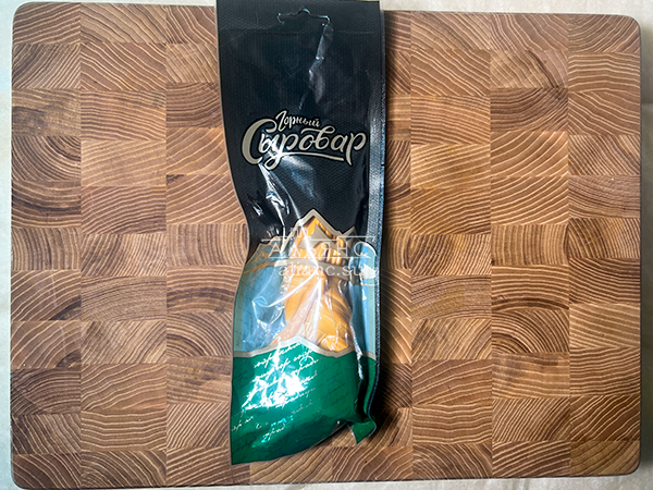 Сыр 100 гр ГОРНЫЙ СЫРОВАР (Косичка копчёная) в Рязани